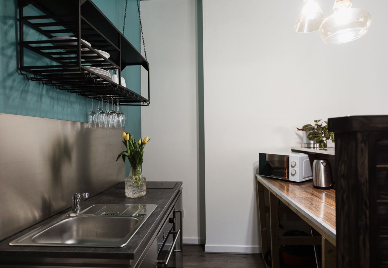 Apartment in Glasgow - Westend SECC & Hydro - Two Bed Apt by City Living Scotland